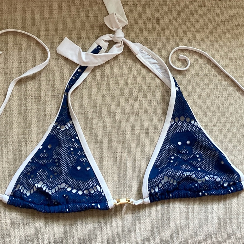 Letarte Bikini Navy Lace Tops and Bottom
